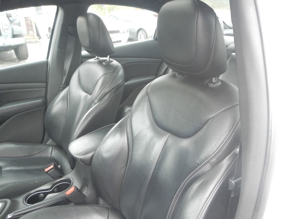 Dodge Dart LIMITED 2013