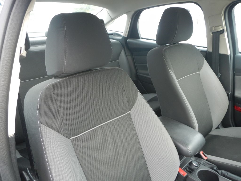 Ford Focus SE Sedan 2014