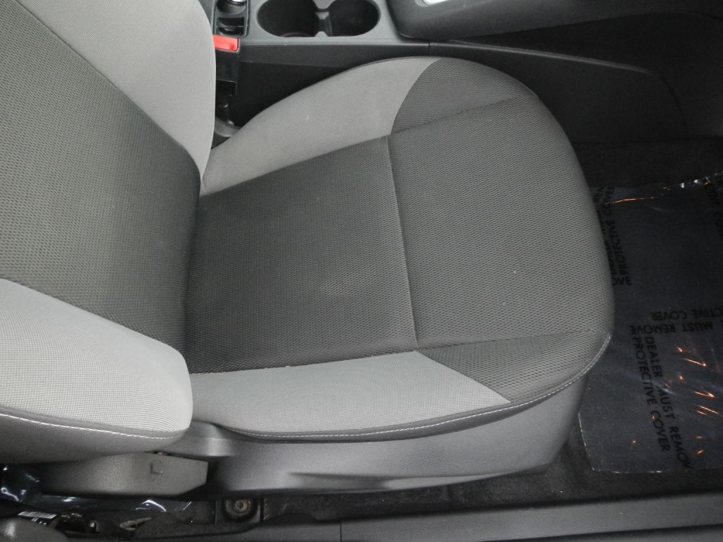 Ford Focus SE Sedan 2014