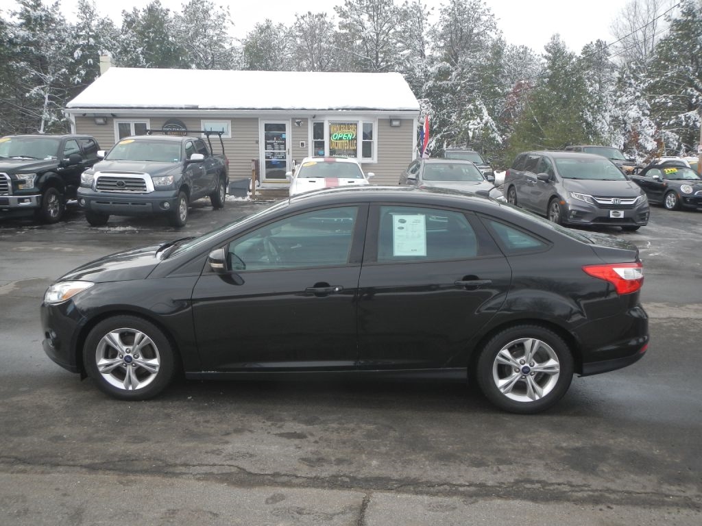 Ford Focus SE Sedan 2014