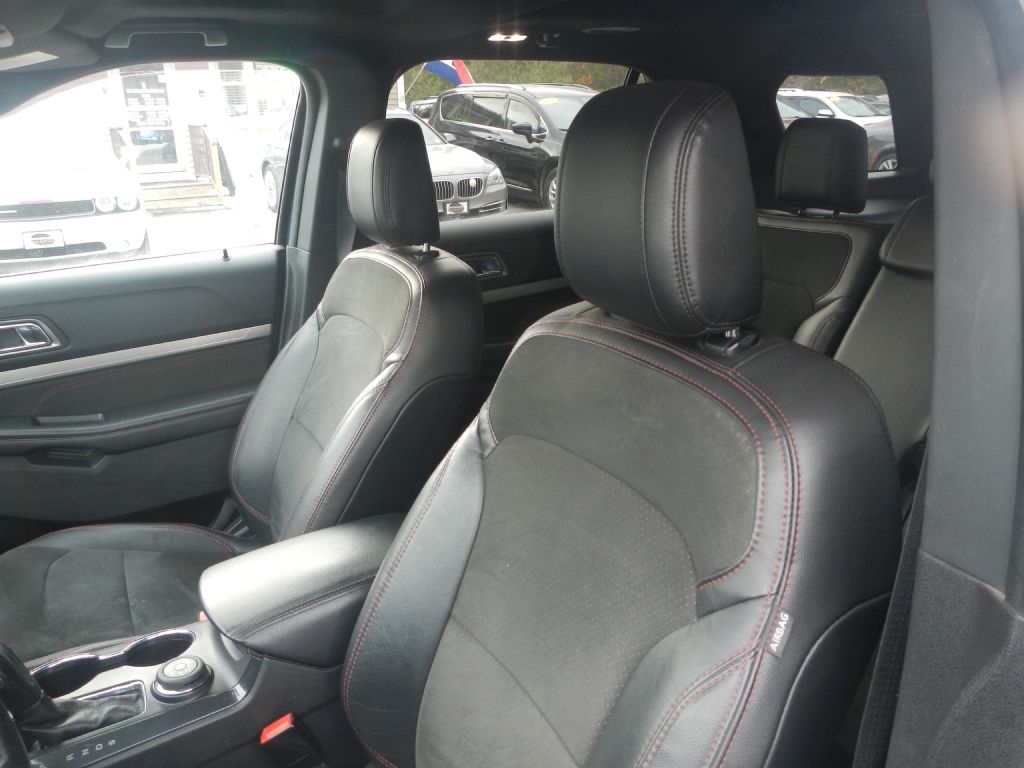 Ford Explorer XLT 4WD 2018