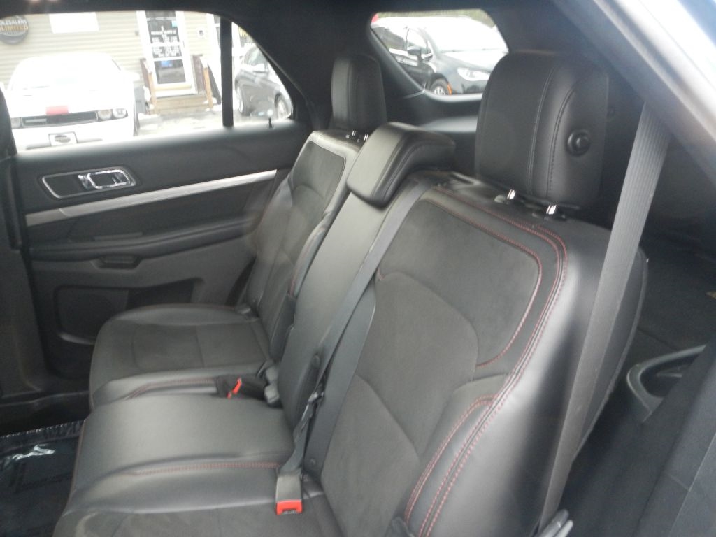 Ford Explorer XLT 4WD 2018