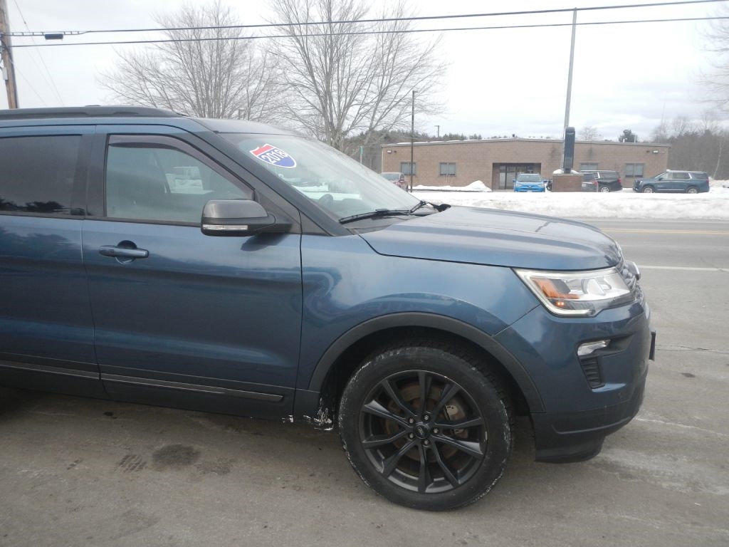 Ford Explorer XLT 4WD 2018