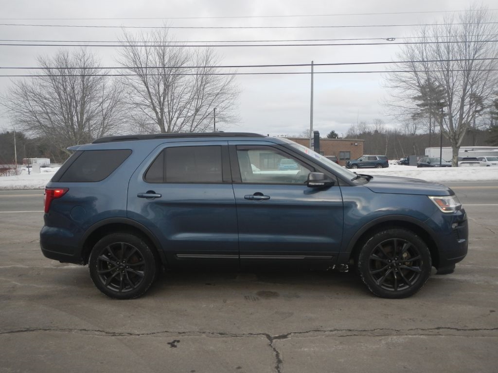Ford Explorer XLT 4WD 2018