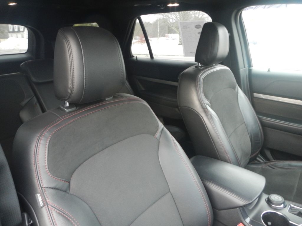 Ford Explorer XLT 4WD 2018