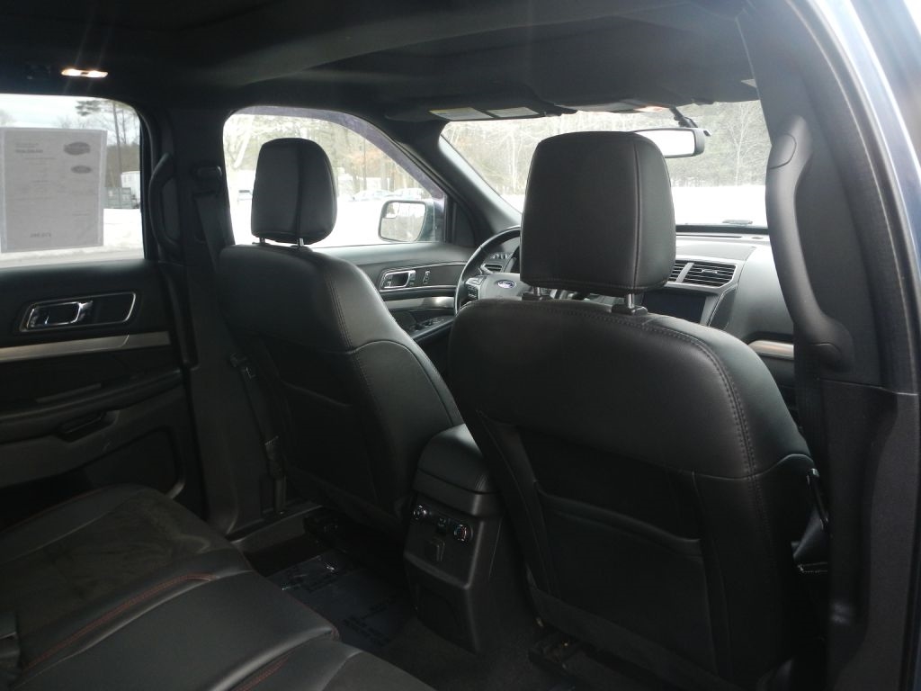 Ford Explorer XLT 4WD 2018