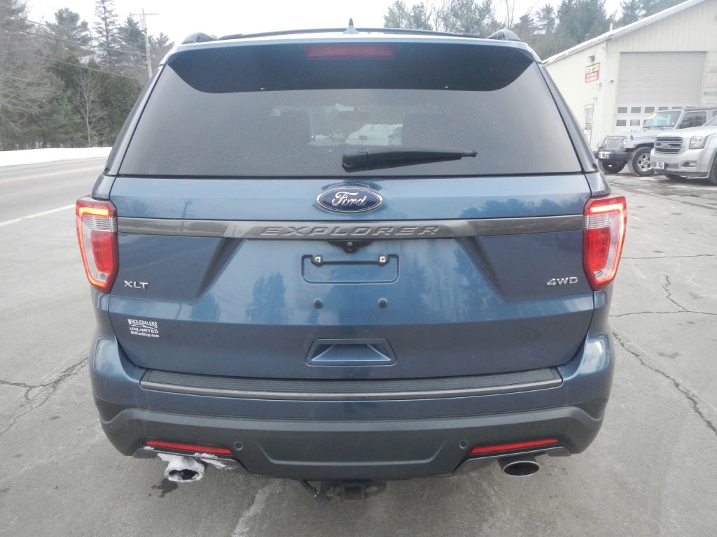 Ford Explorer XLT 4WD 2018