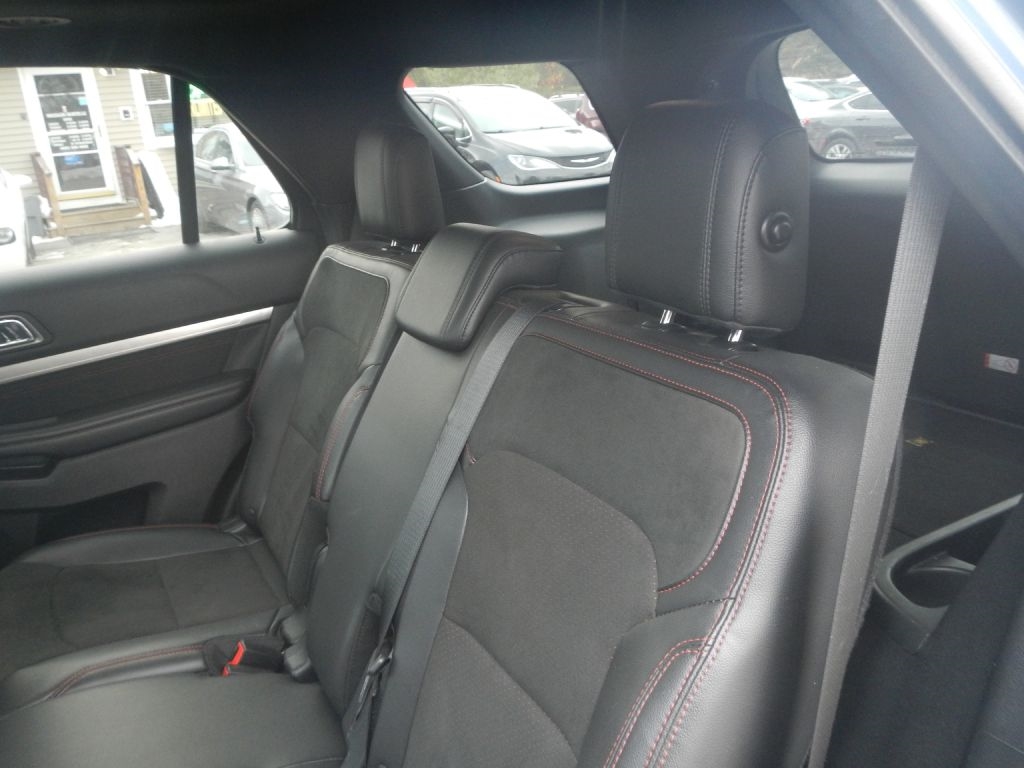 Ford Explorer XLT 4WD 2018