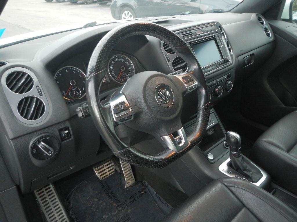 Volkswagen Tiguan R-Line 4Motion 2016