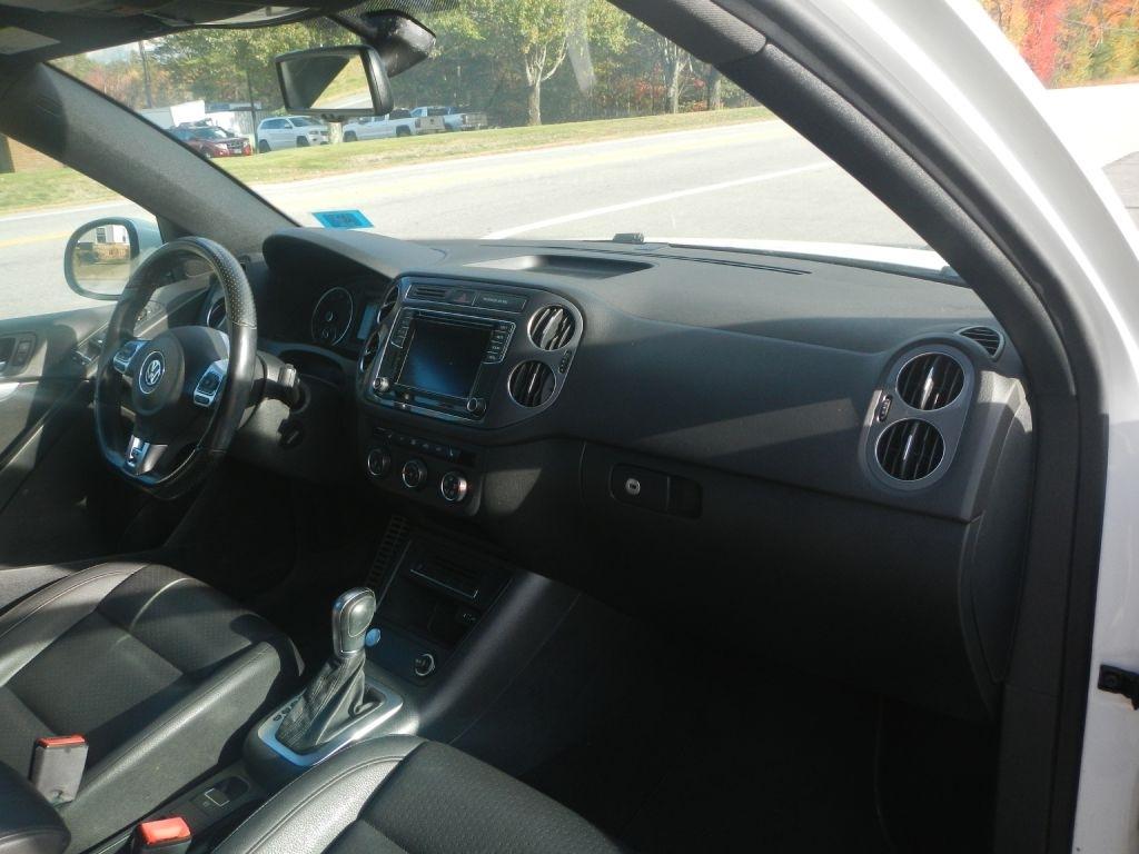 Volkswagen Tiguan R-Line 4Motion 2016