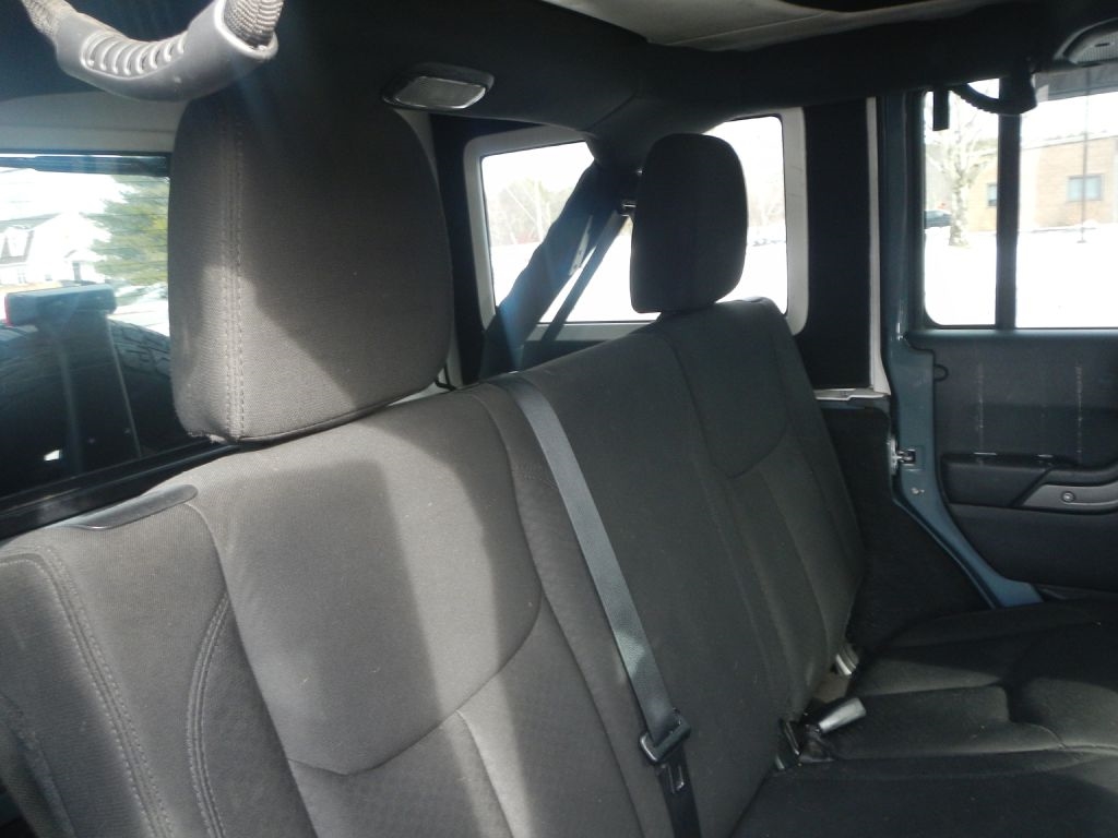 Jeep Wrangler Unlimited Sport 4WD 2015