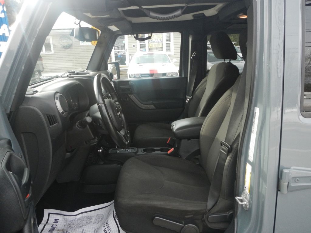 Jeep Wrangler Unlimited Sport 4WD 2015