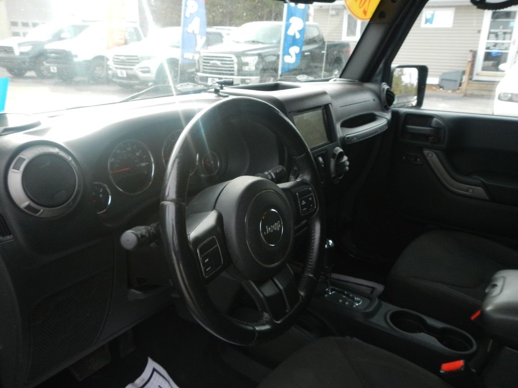 Jeep Wrangler Unlimited Sport 4WD 2015