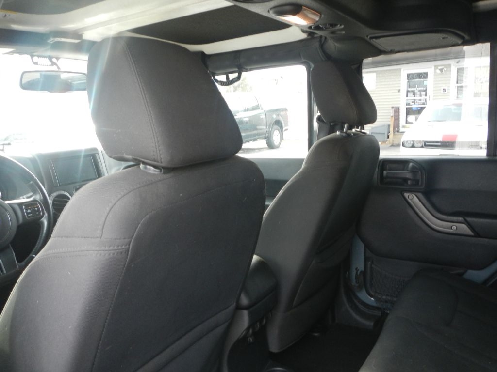 Jeep Wrangler Unlimited Sport 4WD 2015