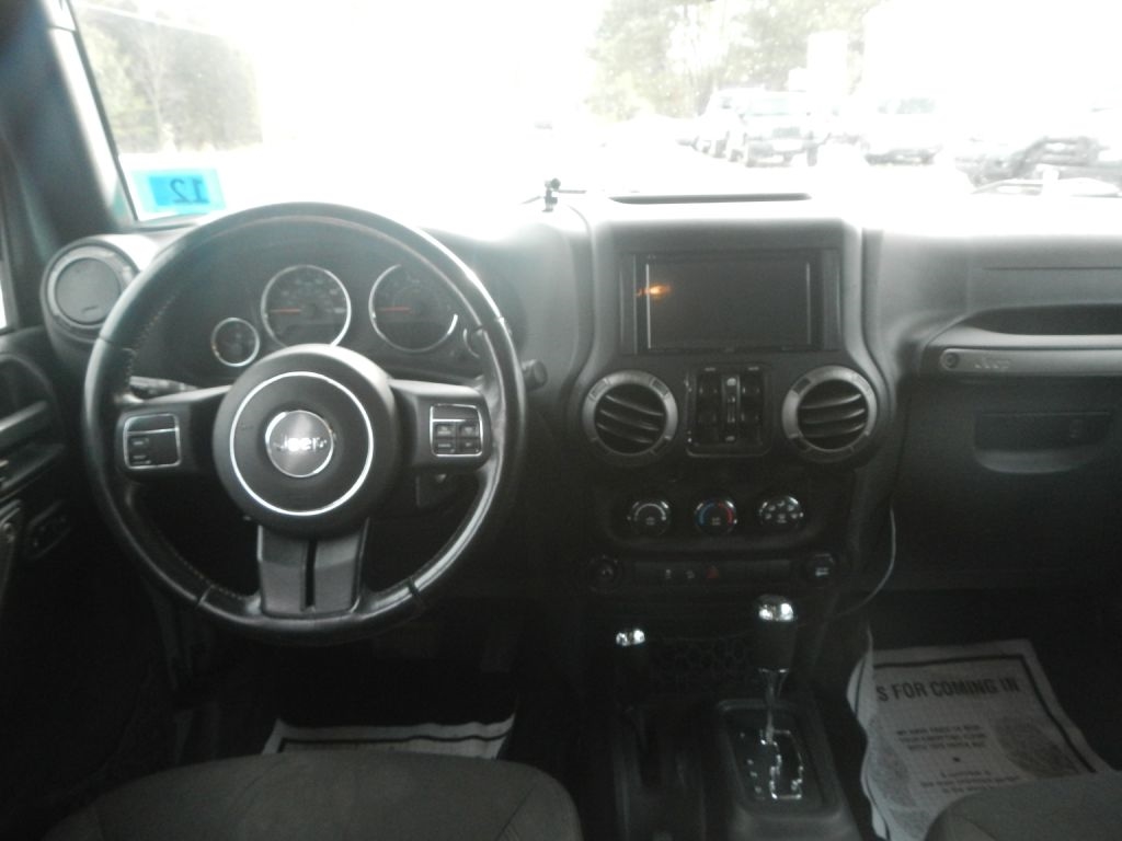 Jeep Wrangler Unlimited Sport 4WD 2015