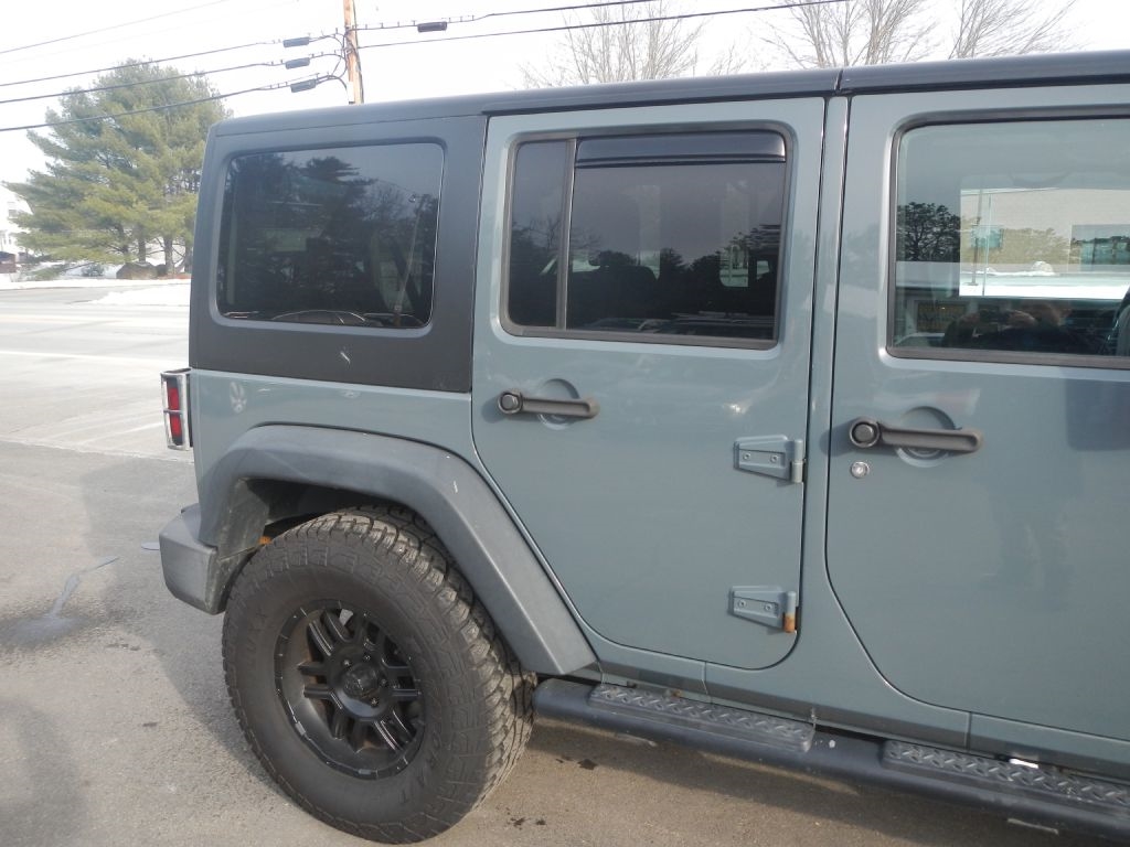 Jeep Wrangler Unlimited Sport 4WD 2015