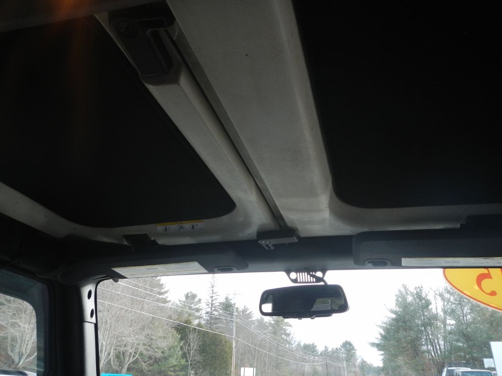 Jeep Wrangler Unlimited Sport 4WD 2015