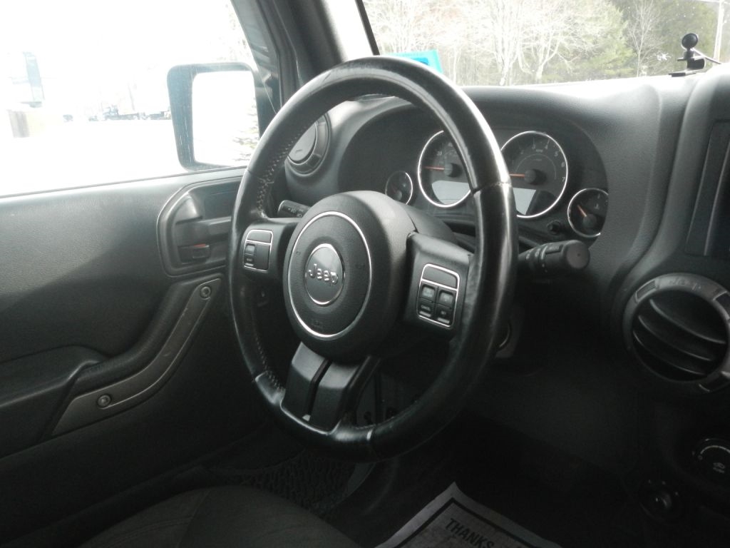 Jeep Wrangler Unlimited Sport 4WD 2015