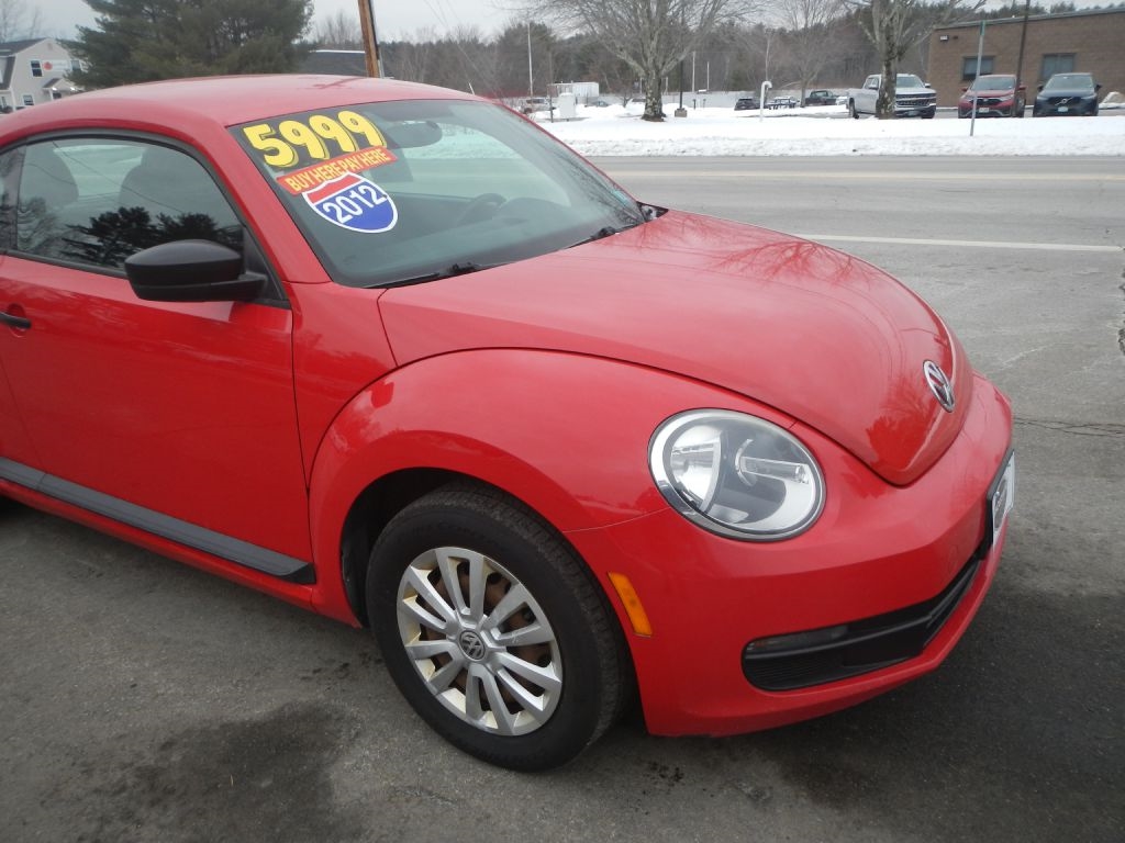 Volkswagen Beetle  2012