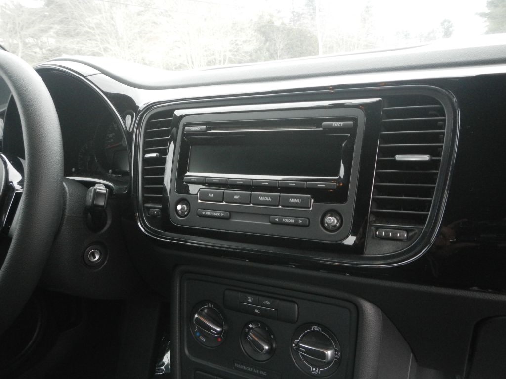 Volkswagen Beetle  2012