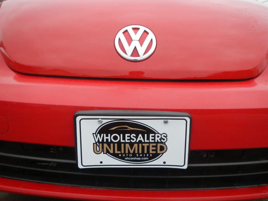 Volkswagen Beetle  2012