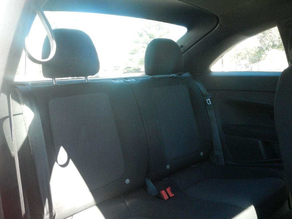 Volkswagen Beetle  2012