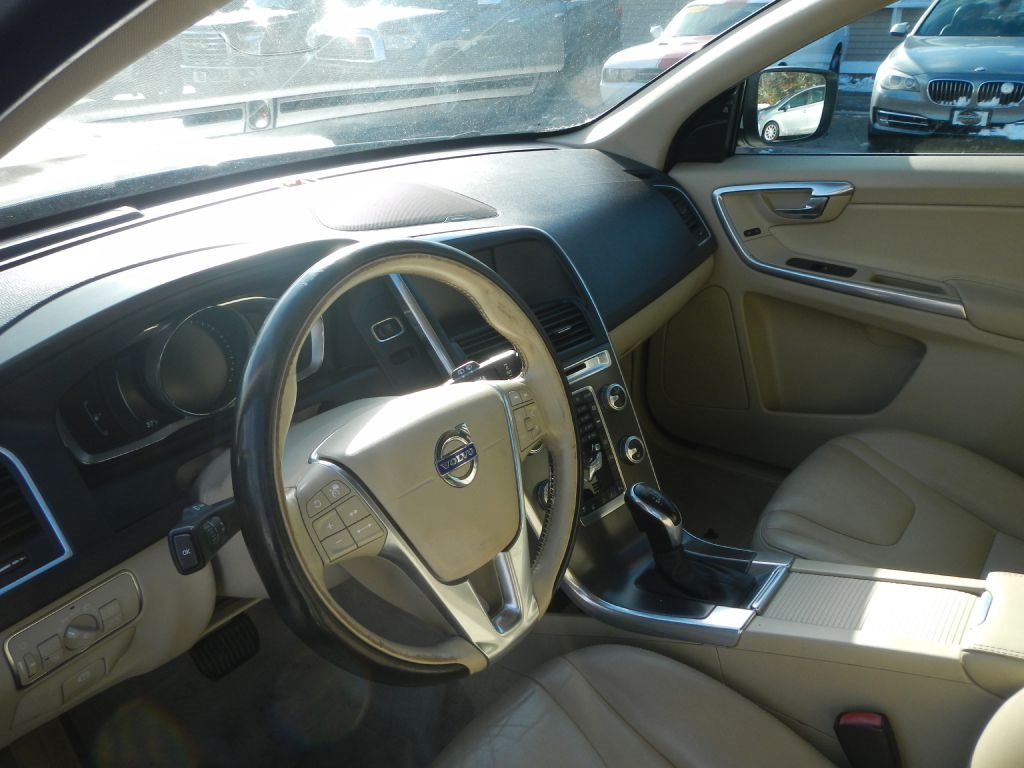 Volvo XC60 T5 Platinum AWD 2016