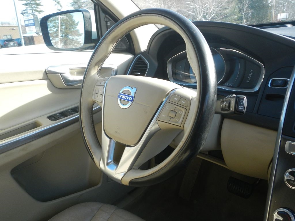 Volvo XC60 T5 Platinum AWD 2016