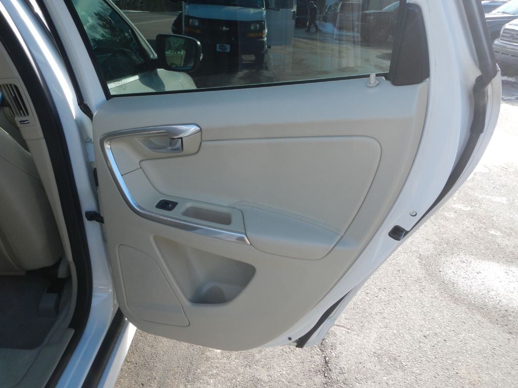 Volvo XC60 T5 Platinum AWD 2016