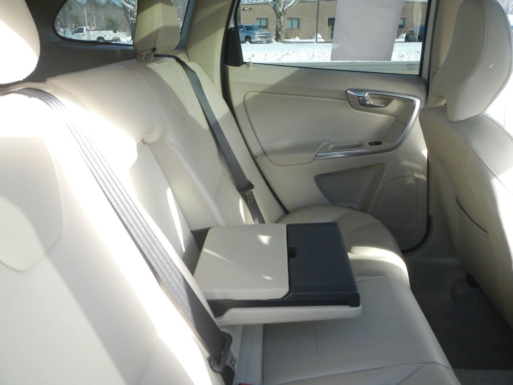 Volvo XC60 T5 Platinum AWD 2016