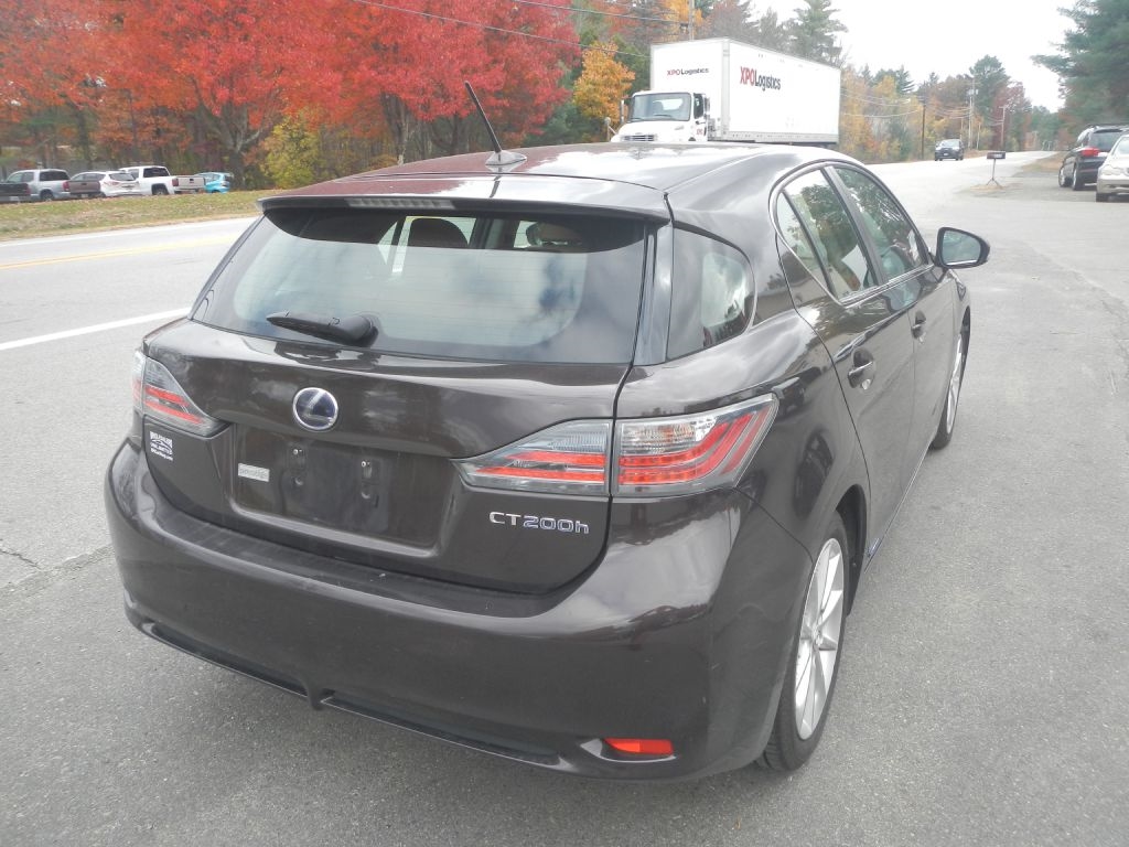Lexus CT 200h Base 2011 Lexus CT 200h Base 2011