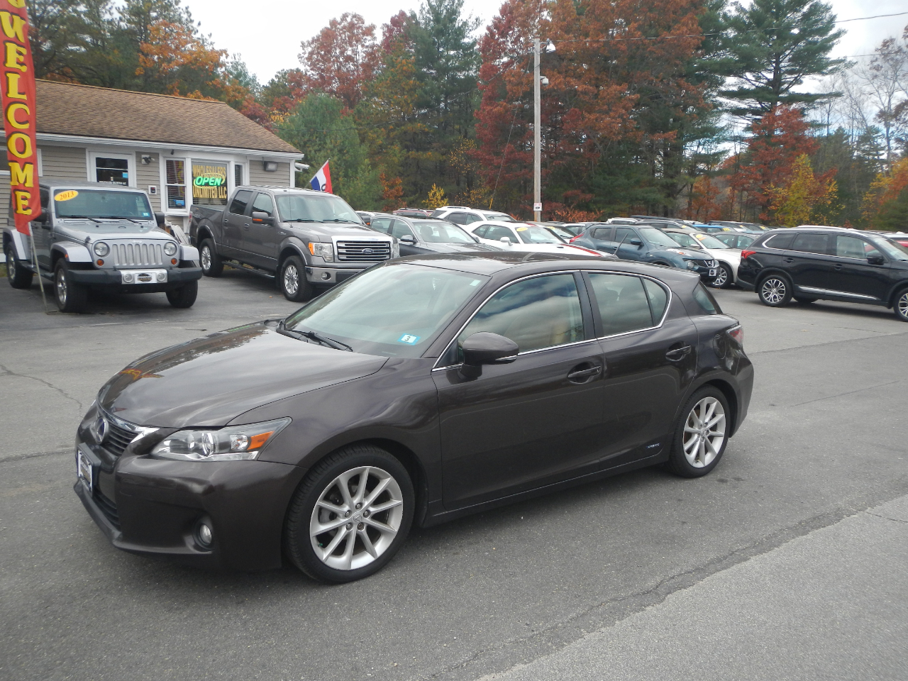 Lexus CT 200h Base 2011 Lexus CT 200h Base 2011