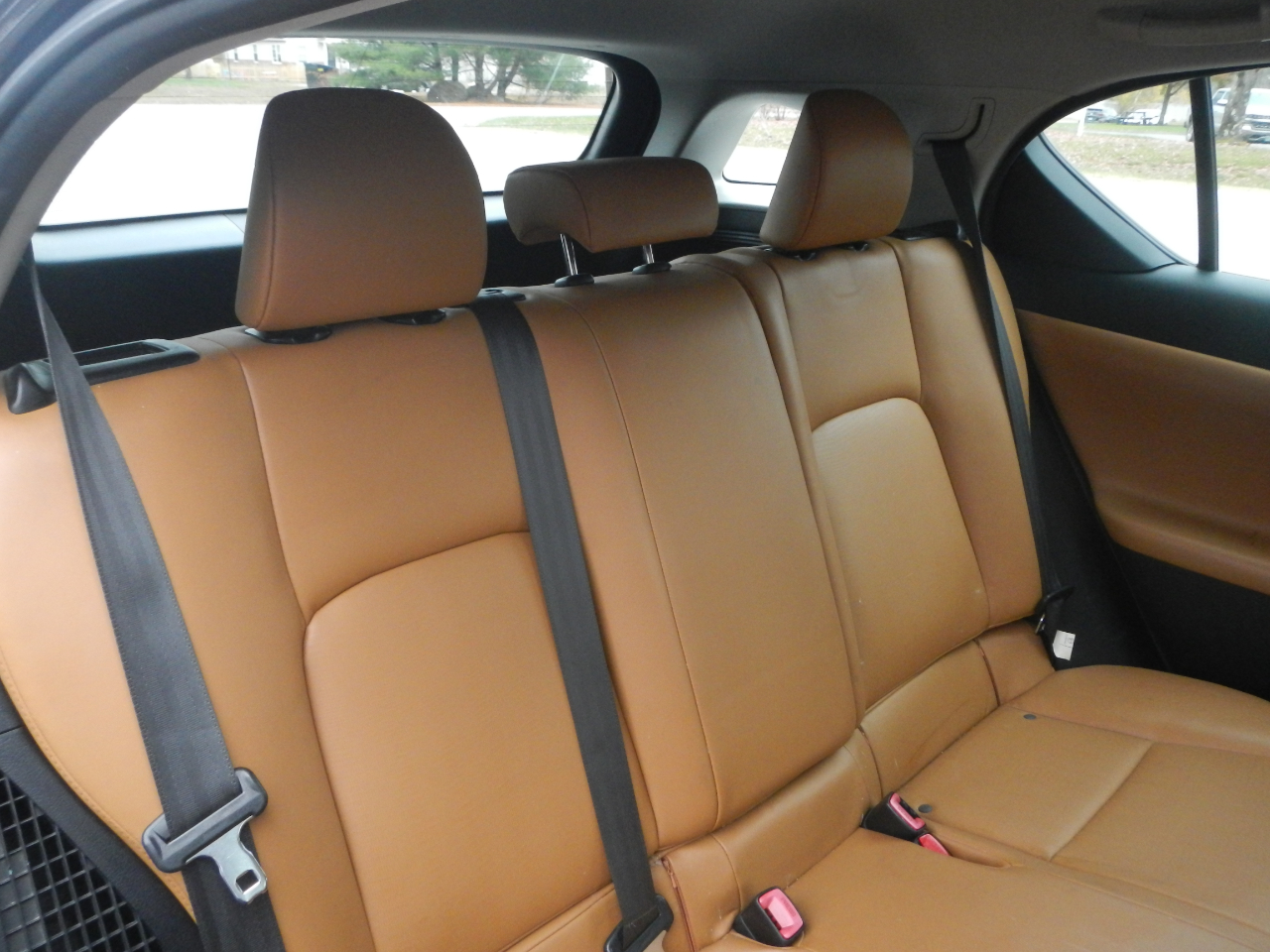 Lexus CT 200h Base 2011 Lexus CT 200h Base 2011