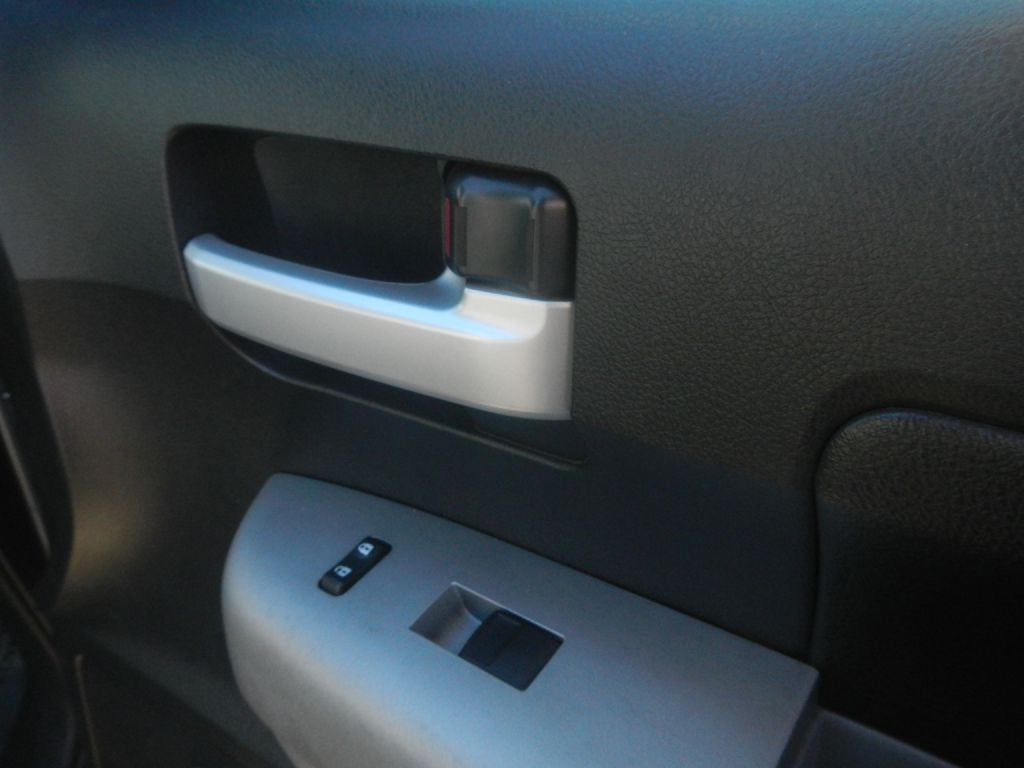 Toyota Tundra Limited CrewMax 6AT 4WD 2007