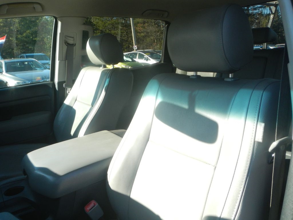 Toyota Tundra Limited CrewMax 6AT 4WD 2007