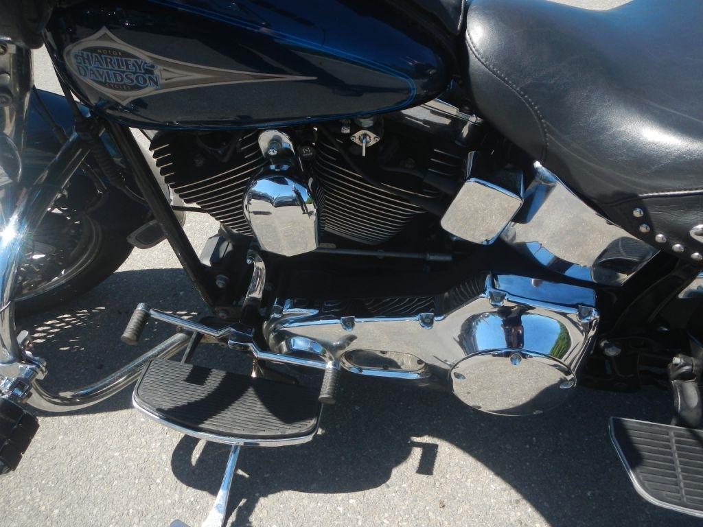 Harley-Davidson FLSTC  2001