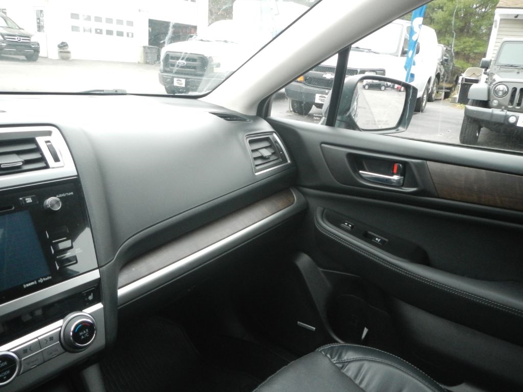 Subaru Outback 3.6R Limited 2017