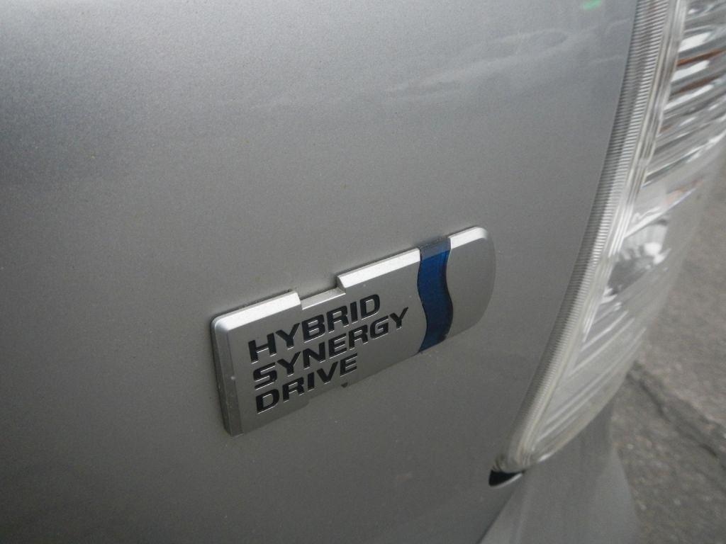 Toyota Prius V Five 2013