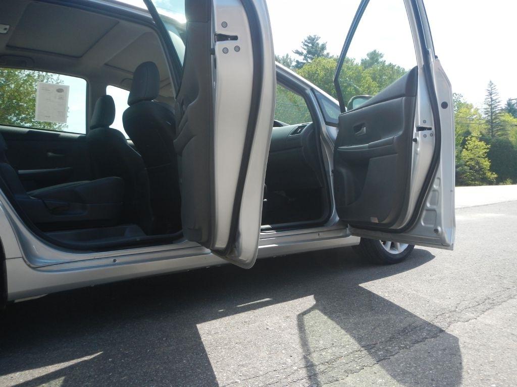 Toyota Prius V Five 2013