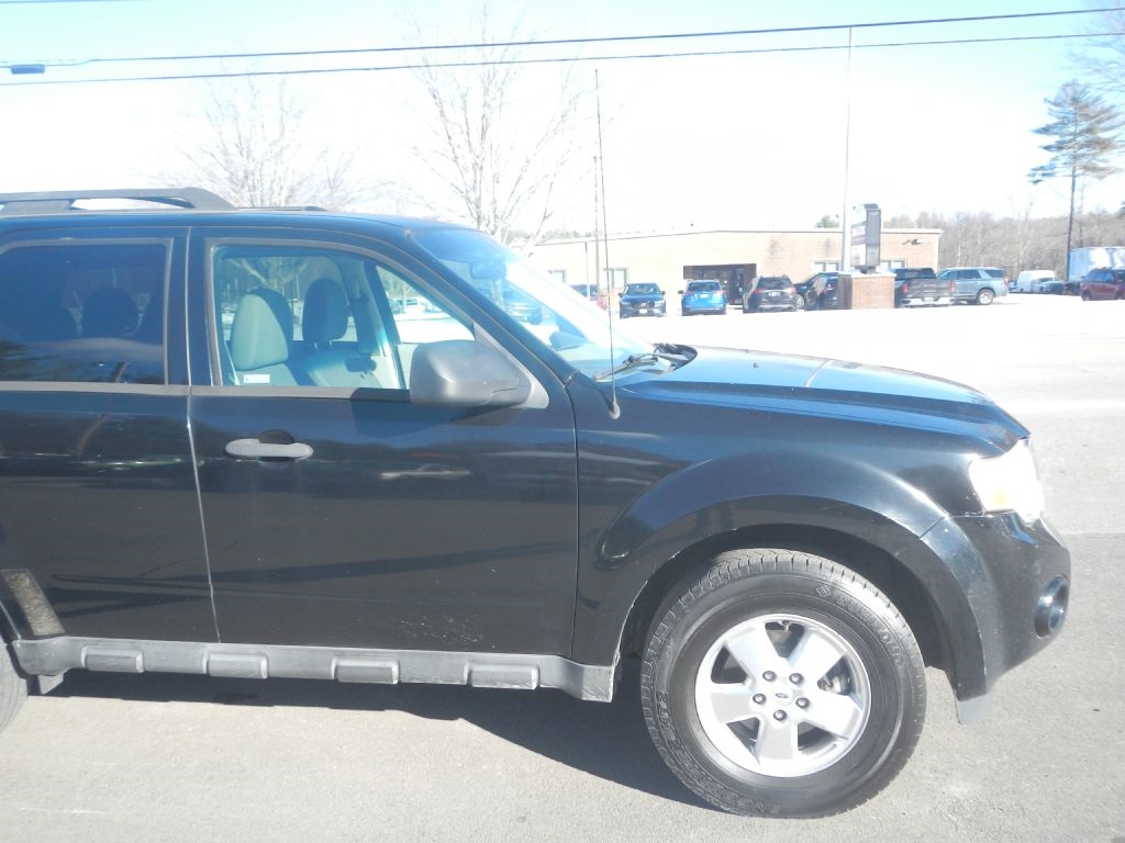 Ford Escape XLS FWD 2012