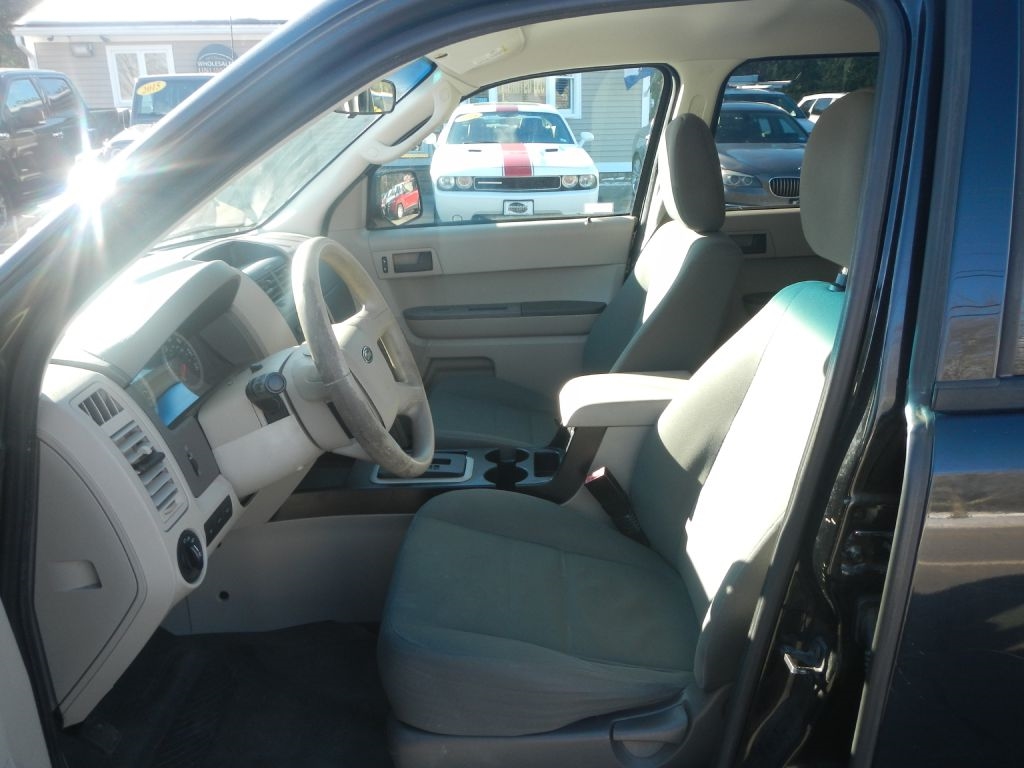 Ford Escape XLS FWD 2012