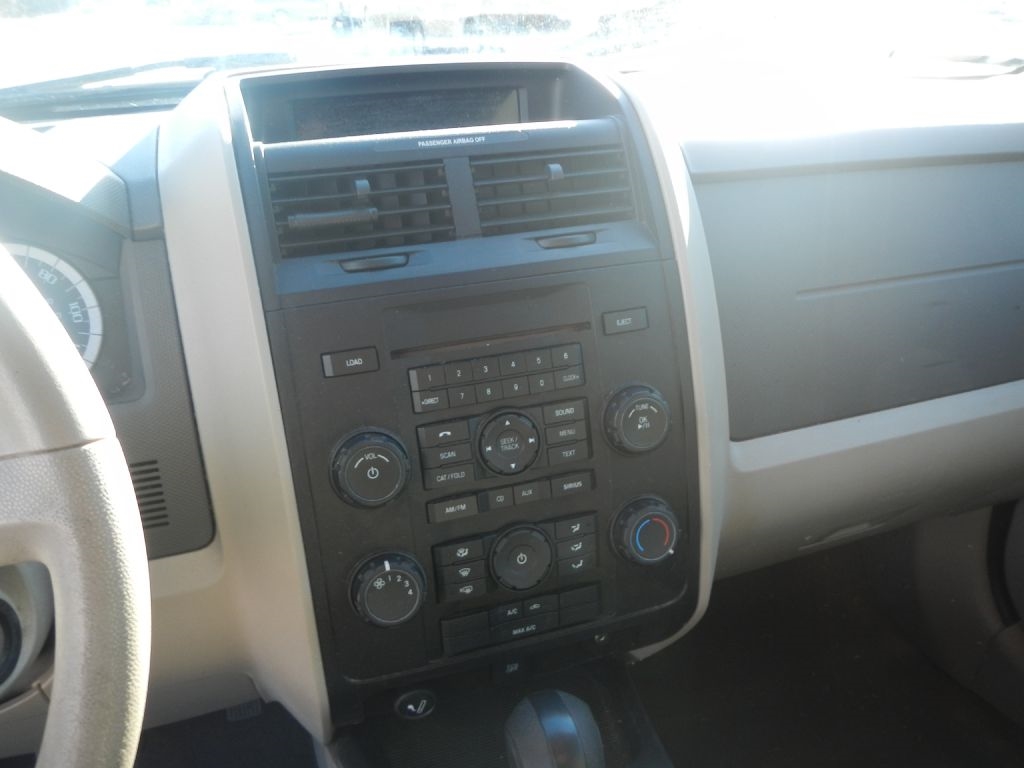 Ford Escape XLS FWD 2012