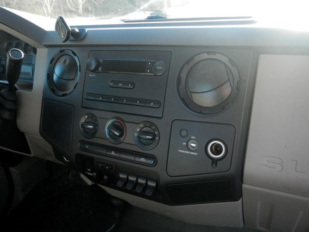 Ford F-350 SD XL 4WD 2008