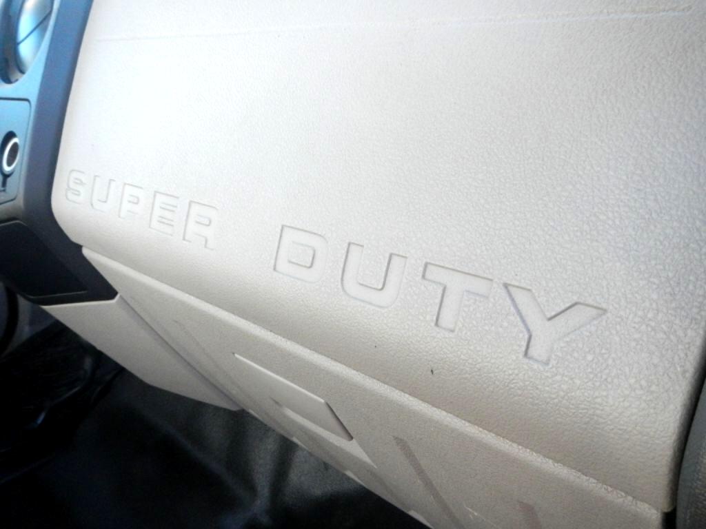 Ford F-350 SD XL 4WD 2008