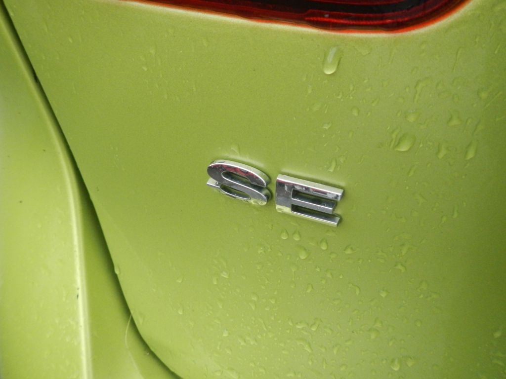 Ford Fiesta SE Sedan 2012