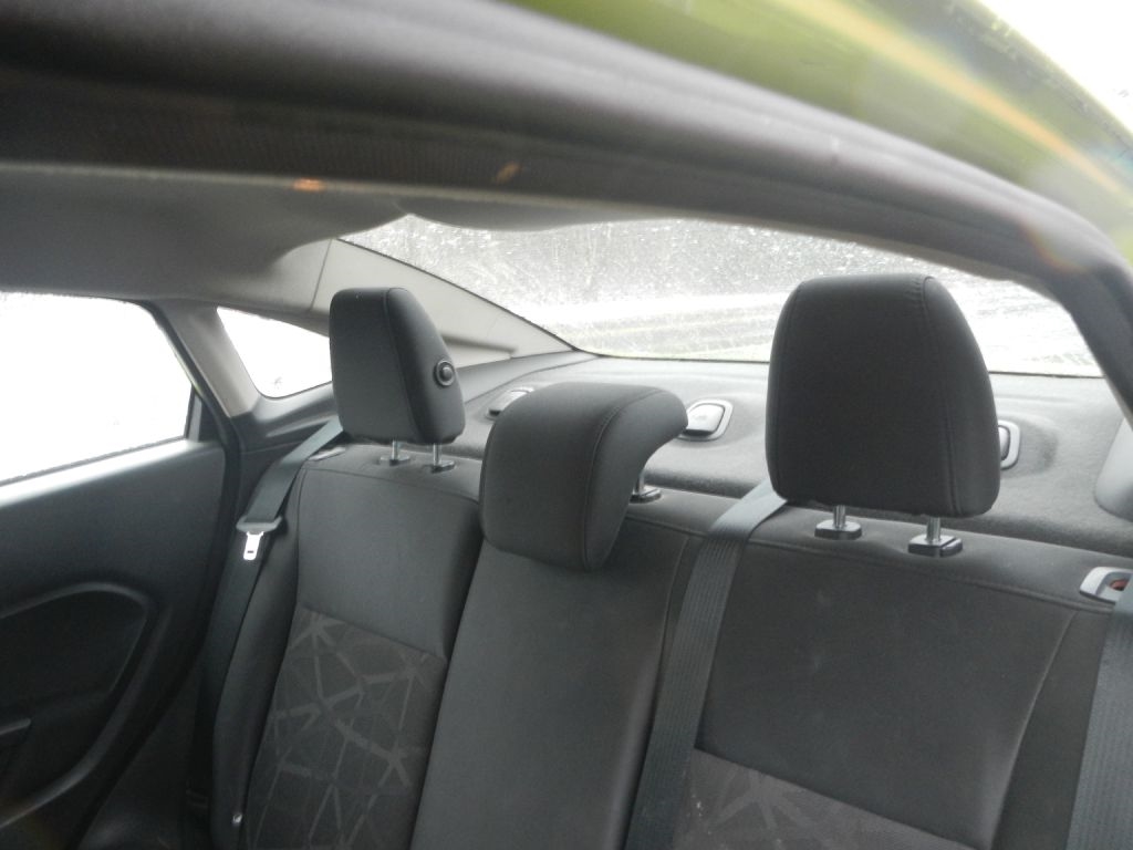 Ford Fiesta SE Sedan 2012