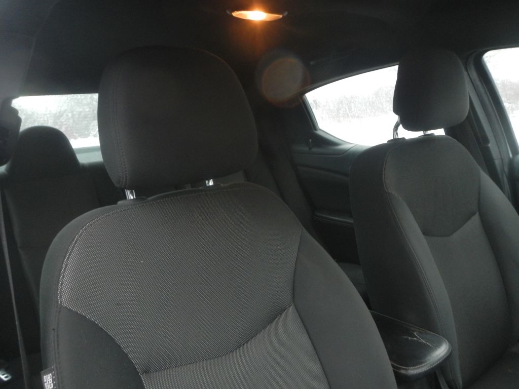 Dodge Avenger SE 2013