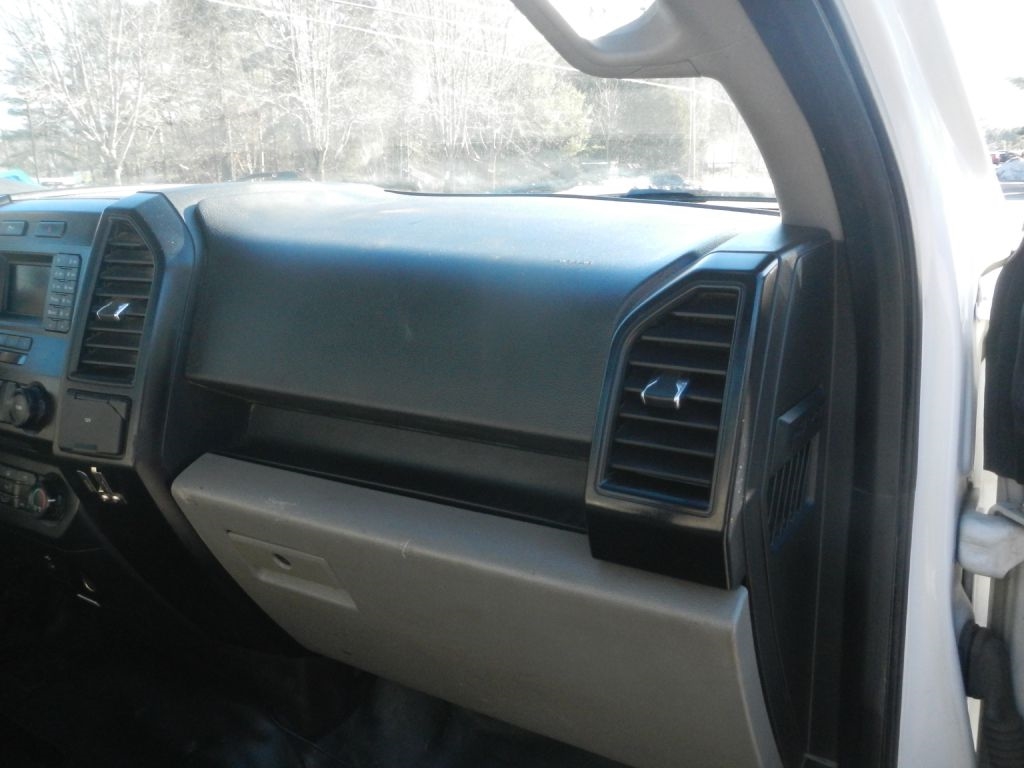 Ford F-150 XL 8-ft. Bed 2WD 2016