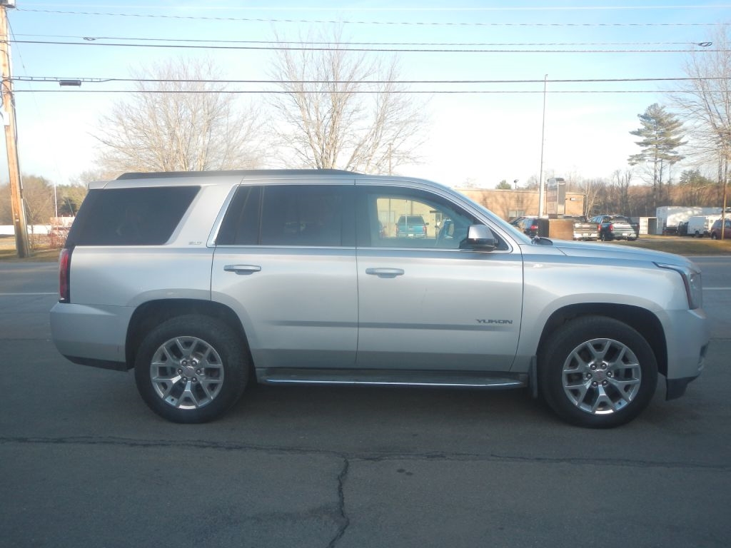 GMC Yukon SLT 4WD 2015