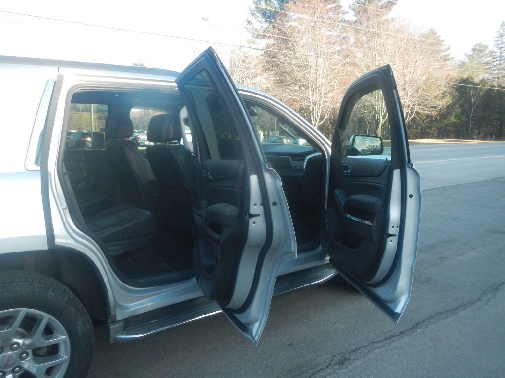 GMC Yukon SLT 4WD 2015